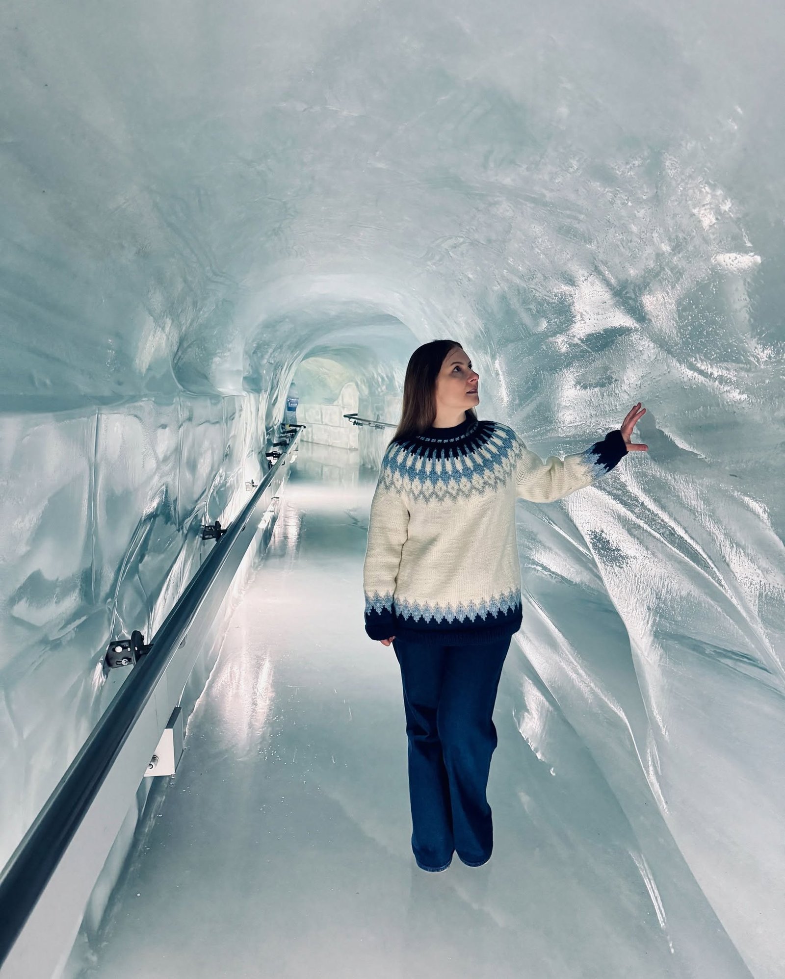 Ice and snow in the Swiss Alps